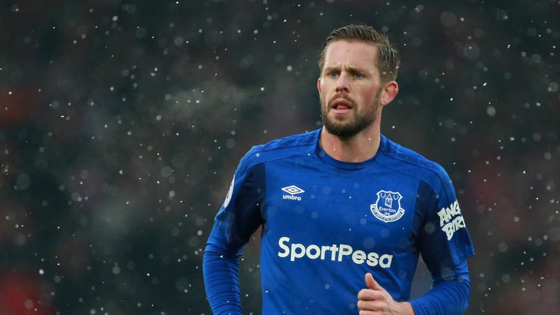 塞尔·拉恩：他是全黑队进攻的关键，突破速度超乎想象，拉塞尔的队友有多强